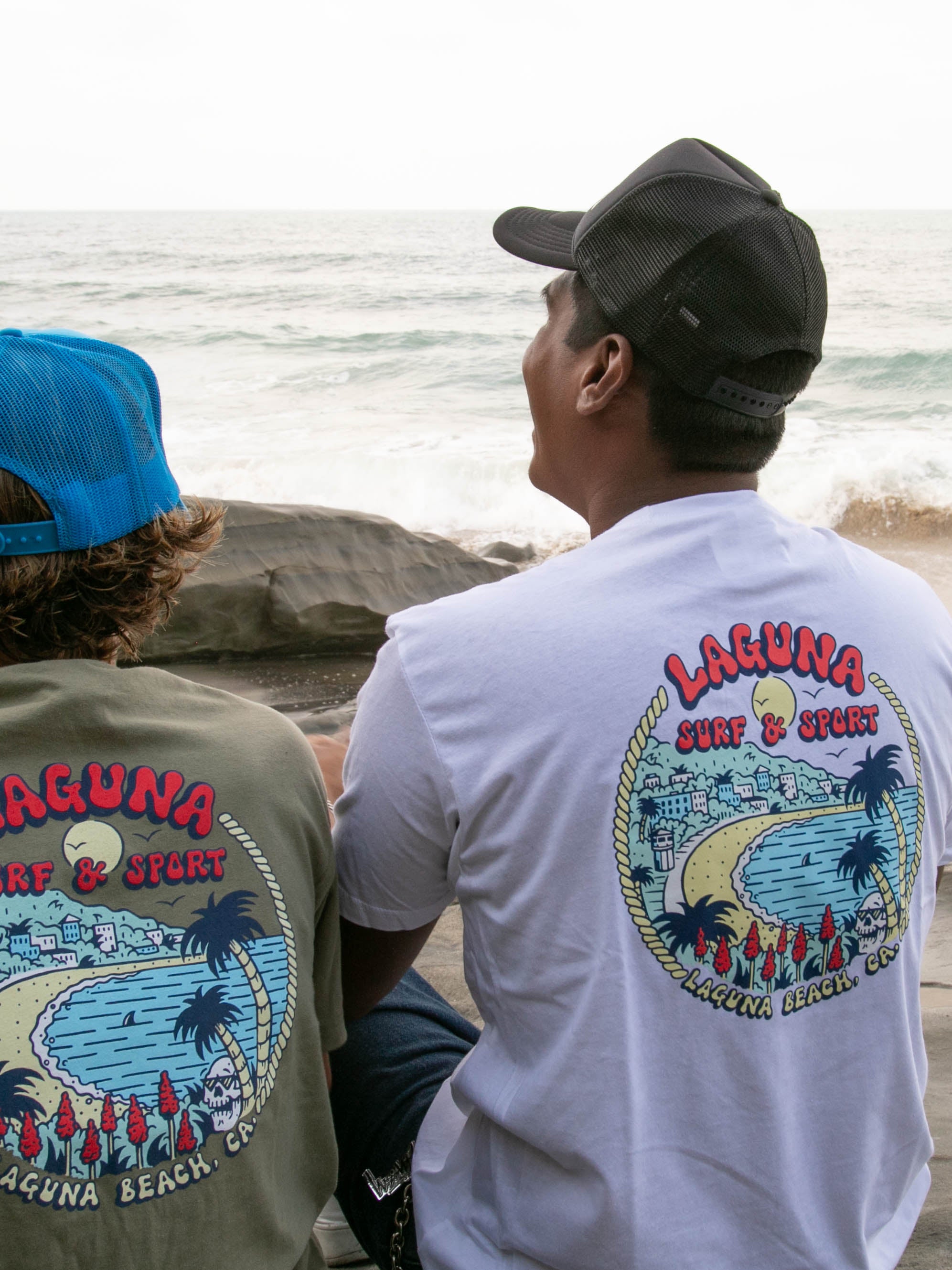Catch Surf 限定 LAGUNA BEACH SHOP TEE プレミアムコットン T Catch Surf ® | Smells Like Summer! Rad clothing and soft